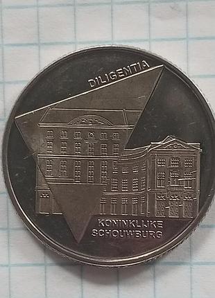 Гаага нидерланды 1 блуфье 2004 год 4