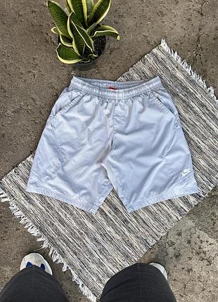 Вінтажні сіро блакитні спортивні шорти nike з маленьким вишитим логотипом й потайними кишенями