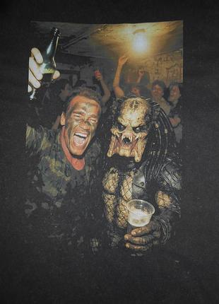 Футболка arnold schwarzenegger &amp; the predator/arnold &amp; predator party/хижак/смерч 2