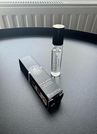 Мініатюра diptyque fleur de peau edp 5 мл