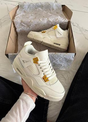 Кросівки jordan 4 metallic gold арт 2110