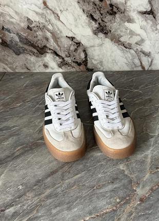 Кросівки adidas оригінальні