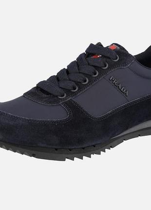 Шикарні кросівки prada
