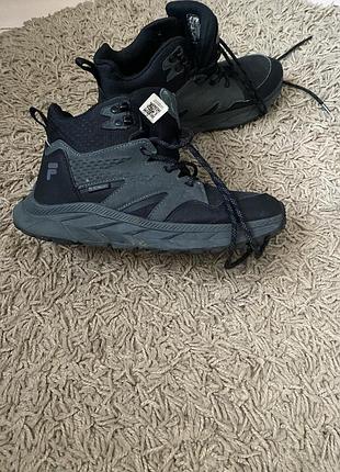 Кросівки осінь fila