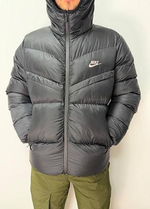 Пухова куртка nike m nk windrunner stmnt dwn jkt 10
