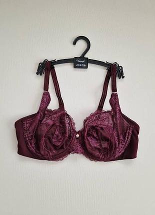 Мʼякий бюстгальтер triumph floral р.80е