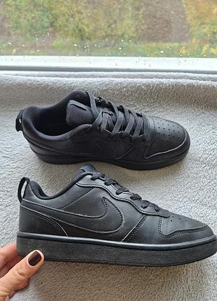Кроссовки 38р. nike