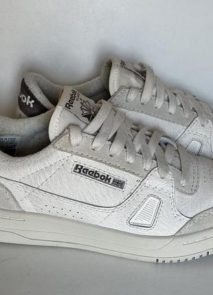 Шкіряні кросівки  reebok lt court сіро-білі (оригінал) міцні та зручні