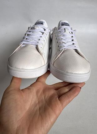 Кросівки adidas 3