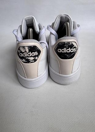 Кросівки adidas 4