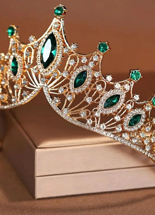 Роскошная корона/диадема в стиле барокко с изумрудными кристаллами, тиара