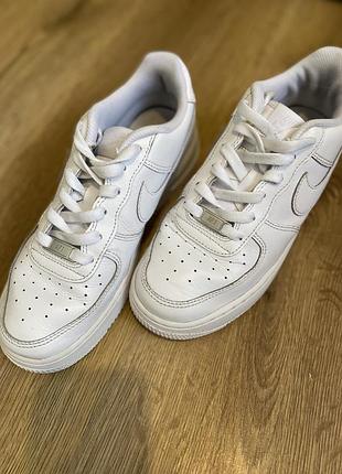 Кросівки nike force 1 білі