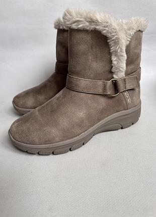 Чобітки skechers 2