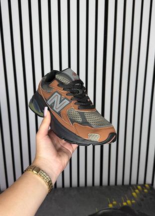 New balance 2010 brown 3