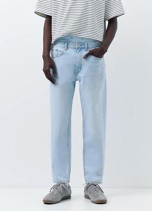 Pull&bear  блакитні джинси з підвуженою штанкою. standard fit.