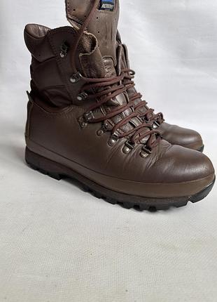 Шкіряні черевики altberg waterproof 2