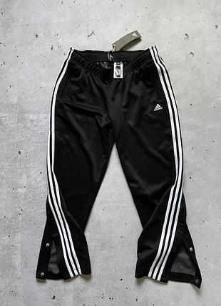 Чорні спортивні штани adidas adibreak