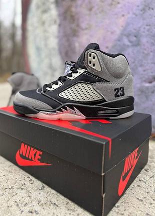 Кроссовки nike air jordan 5 retro 9