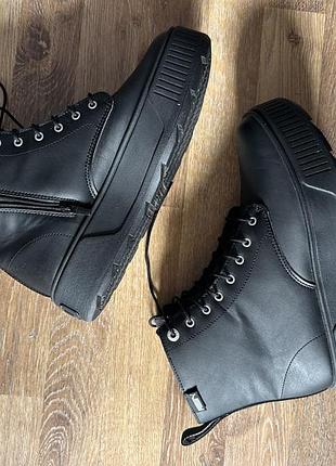 Сапожки puma p39(25cm) 9