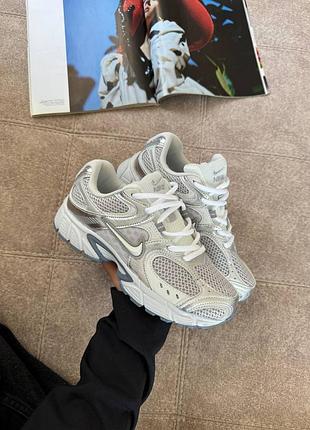 Nike v5 rnr 3