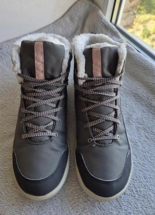 Осінні черевики жіночі 40р. quechua 4