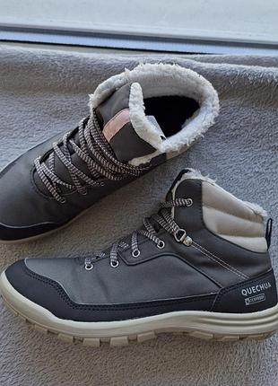 Осінні черевики жіночі 40р. quechua 6