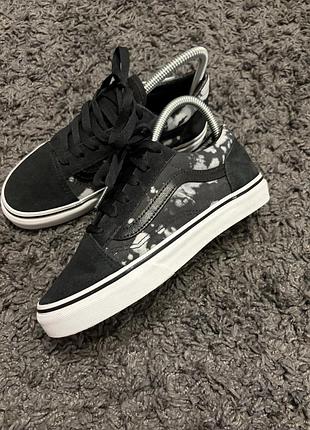 Кеди жіночі vans