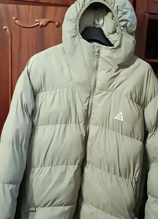 Зимова чоловіча куртка nike ccg, зеленого кольору,розмір 46(l)