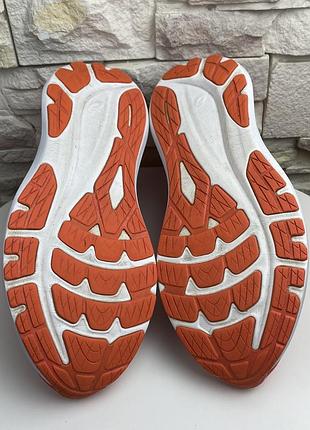 Оригінальні кросівки asics gt-2000 13 5