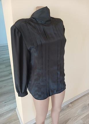 Чорна цікава блуза 3