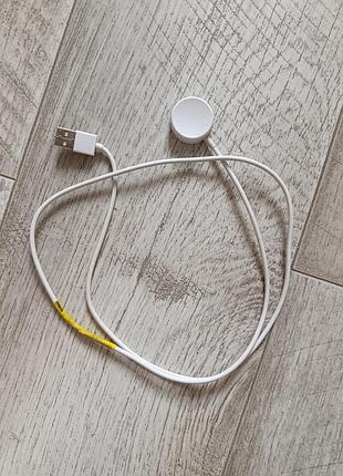 Магнитное зарядное устройство для смарт часов usb б/у белый