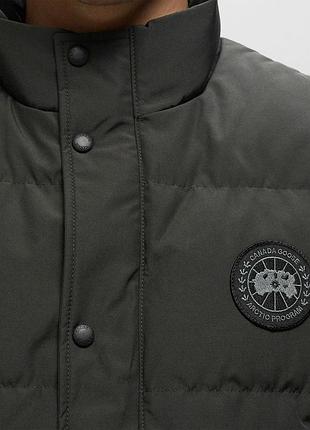Жилетка canada goose 3