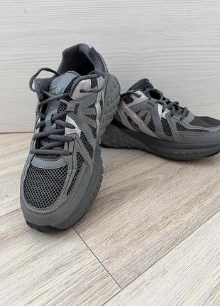 Чоловічі кросівки skechers monster