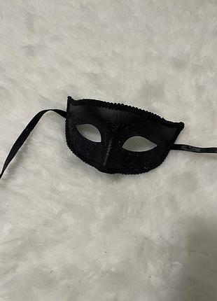 Маска карнавальна 2