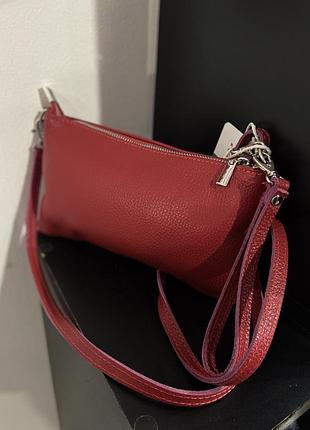 Червоний шкіряний клатч