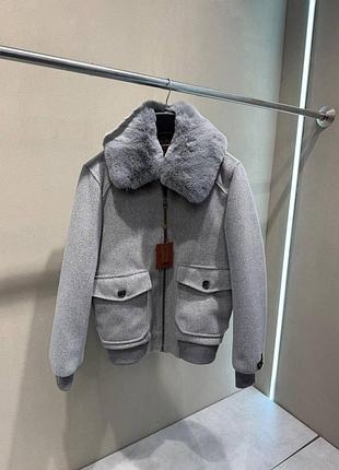 Брендова зимова куртка 6