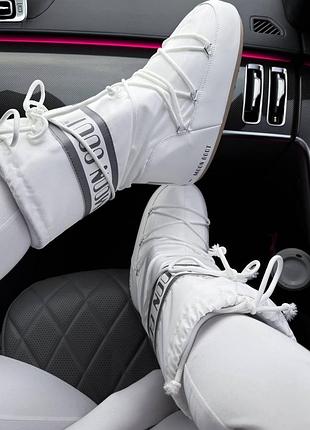 ❄️ new | moon boot white high ❄️