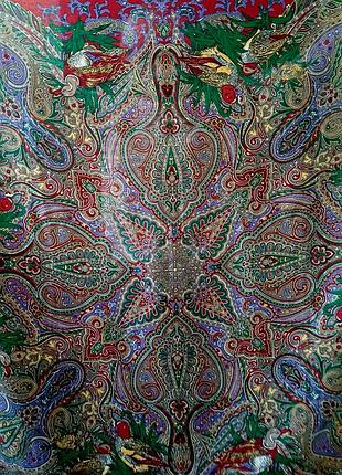 Кашемірова, красива хустка.