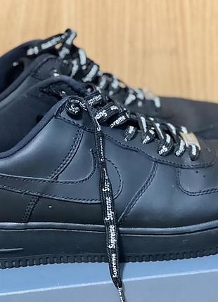 Nike air force 1 low supreme black