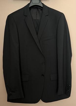 Karl lagerfeld костюм класичний 56