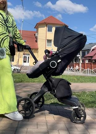 Продам стильну дитячу коляску 2 в 1