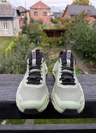 Кроссовки on running 2