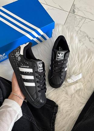 Adidas superstar black snowflakes