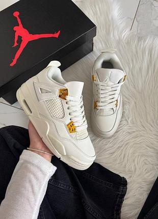 Jordan 4 metallic gold