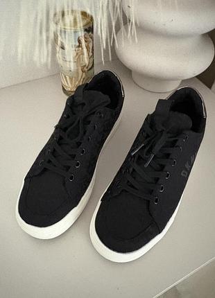 Кросівки dkny оригінал!! 2