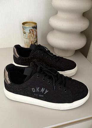 Кросівки dkny оригінал!!