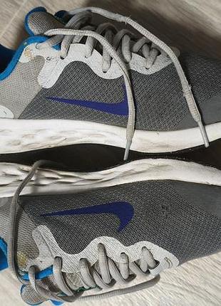 Кроссовки nike 39
