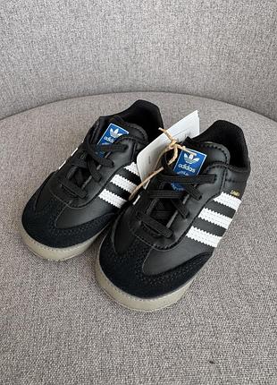 Кросівки унісекс adidas samba чорні, розмір 21