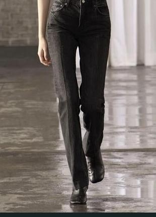 Жіночі джинси zara чорні