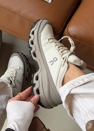 Running cloudrock low waterproof beige 6